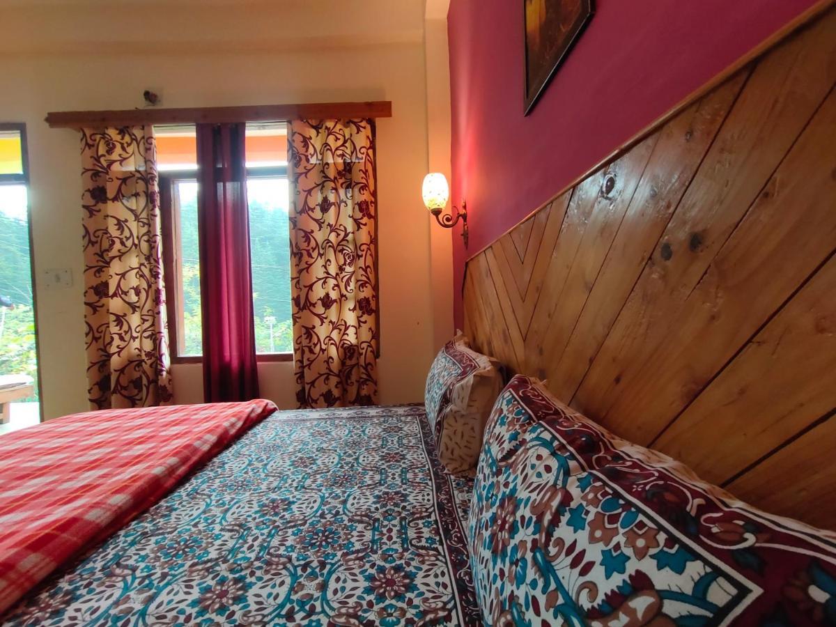 Хостел La Siesta India Manali Екстер'єр фото