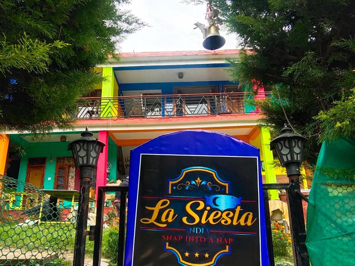 Хостел La Siesta India Manali Екстер'єр фото