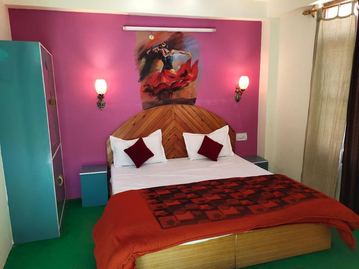 Хостел La Siesta India Manali Екстер'єр фото